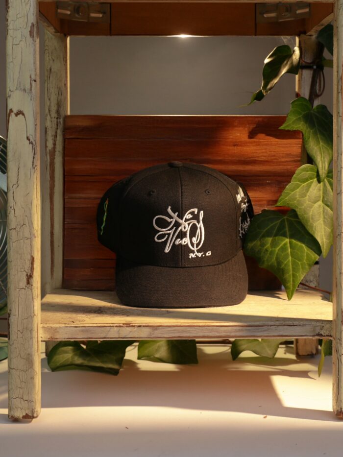 NosVies NYC Signature SnapBack – Black